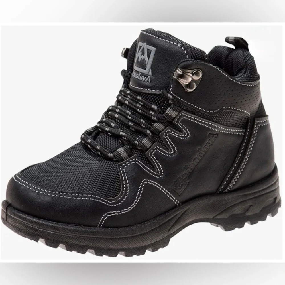 Avalanche Black Kid’s Outdoor Boots Size 2